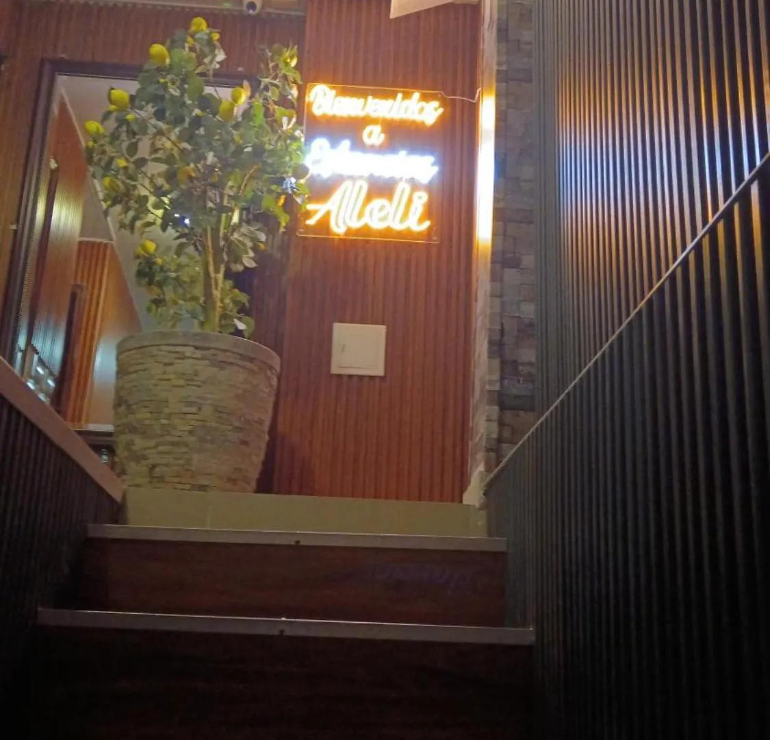 קאלי Aleli Swift Norte Tres Personas Cerca Terminal/Entr Salida Aeropto., Centro Eventos Valle Del Pcfco דירה